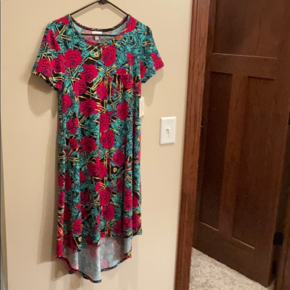 Lularoe Carly rare roses